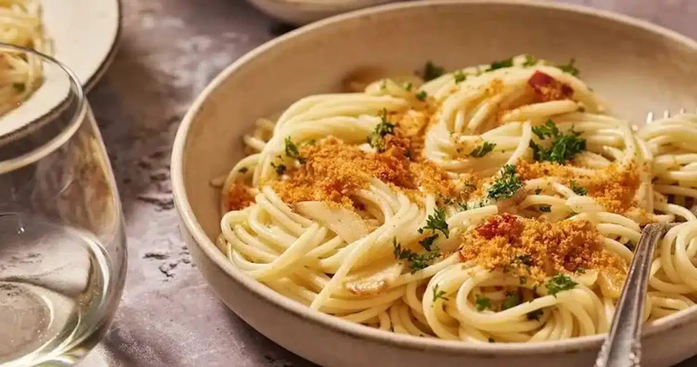 Spaghetti ajo y aceite de oliva virgen extra